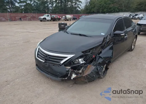 2015 Nissan Altima 2.5/2.5 S/2.5 Sl/2.5 Sv из США, поврежденный, VIN 1N4AL3AP9FN907727